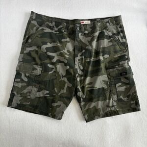 Wrangler Cargo Shorts Mens 46 Green Camo Relaxed Fit Ripstop Stretch 60AIW40‎